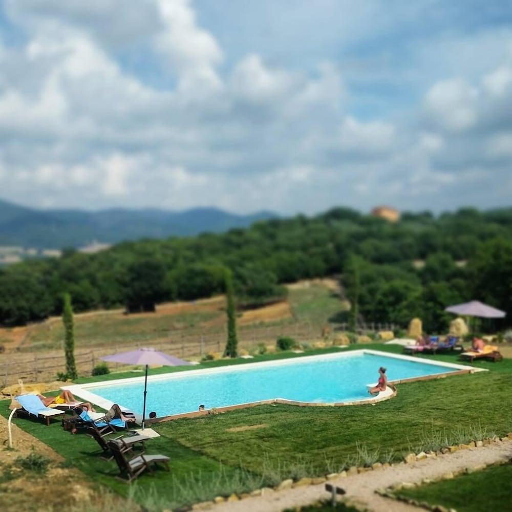 Hotel Pietriccio Rosso La Campigliola Esterno foto